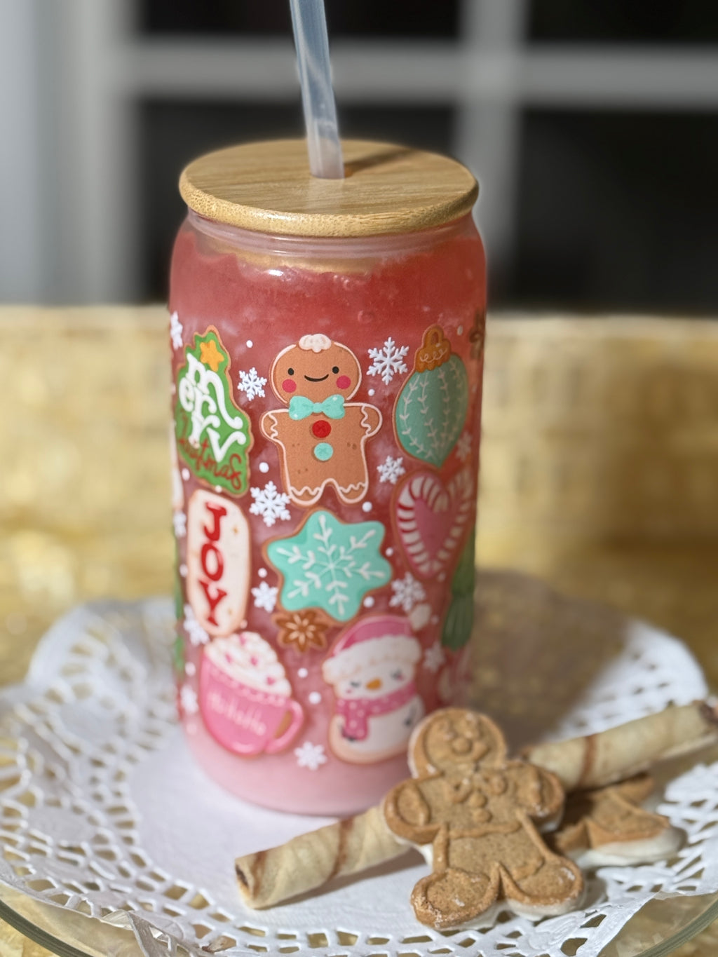 Pastel Gingerbread Joy 16oz Can Glass – Christmas Cup with Bamboo Lid