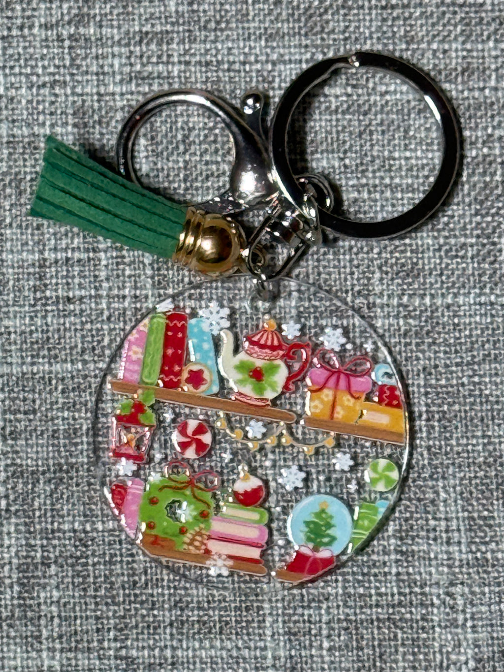 Cozy Christmas Book Nook Purse Charm – Christmas Bag Charm